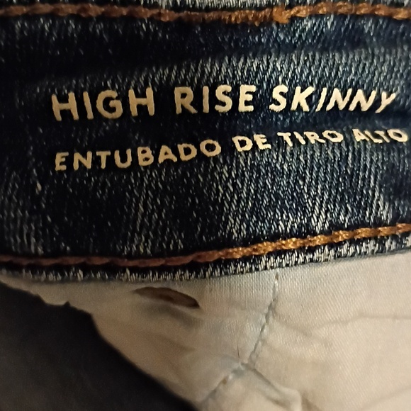 Universal Threads Jeans - Picture 6 of 7